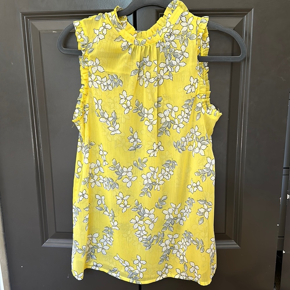 WHO WHAT WHERE (small) yellow floral tank blouse